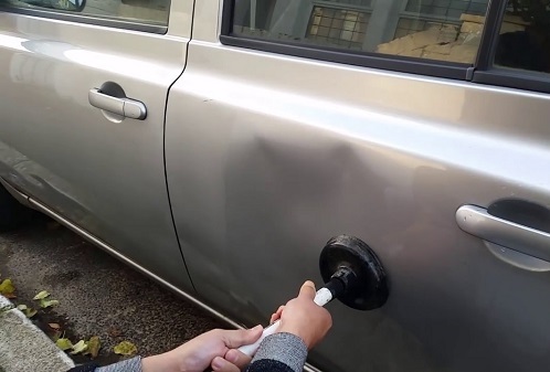 استفاده از لوله باز کن (پیستون یا تلمبه ظرفشویی) در صافکاری بدنه خودرو